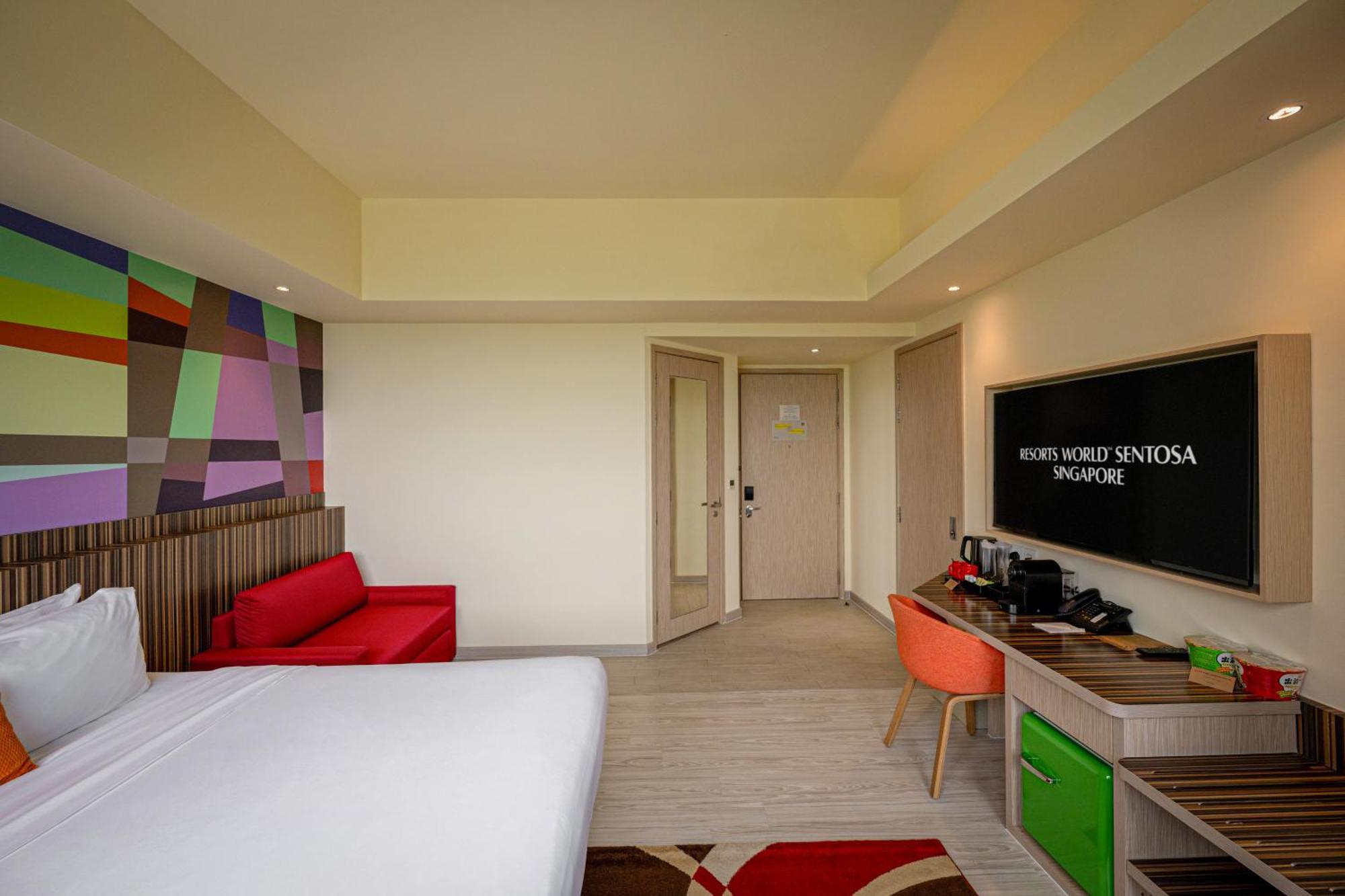 Genting Hotel Jurong Singapore Exterior photo